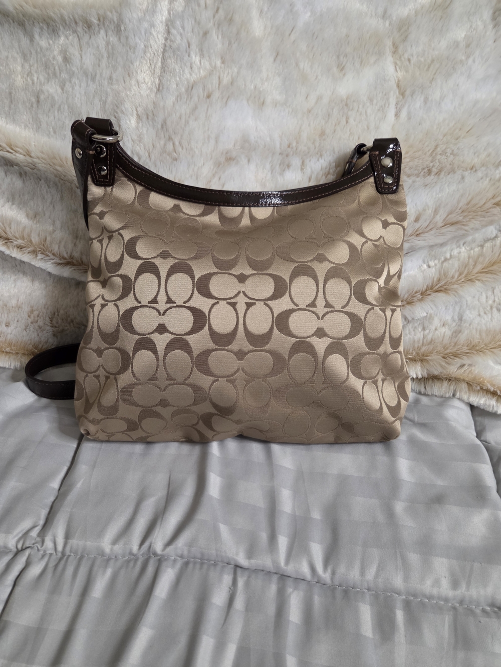 Coach Penelope Signature Hippie Crossbody Bag - Picture 6 of 15